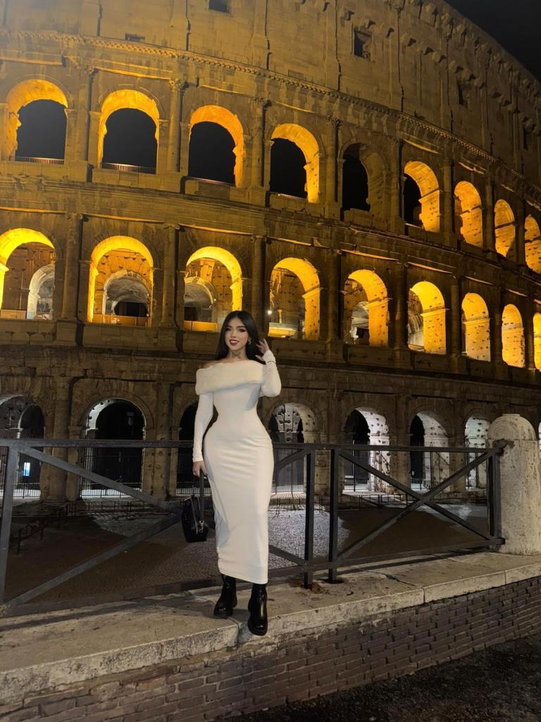 687671174: Chica busca chico en Málaga