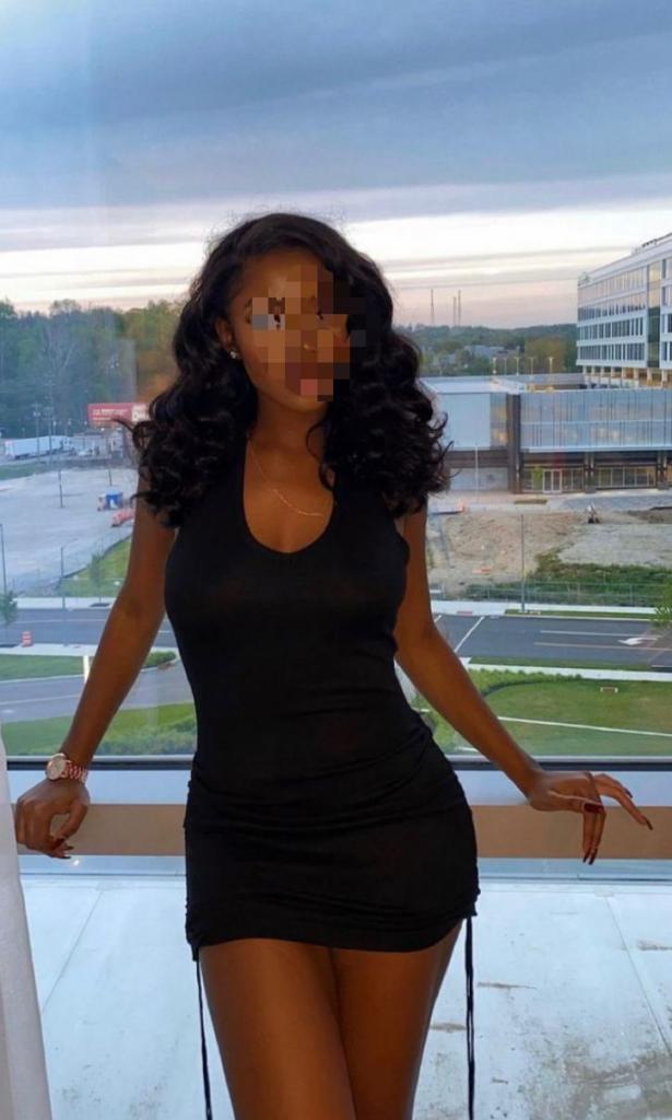 602711521: Chica busca chico en Cantabria