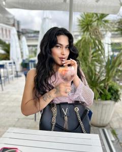 643556105: Travesti en Barcelona