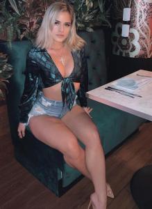 614458925: Chica busca chico en Guipúzcoa