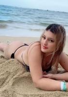 613216335: Chica busca chico en Navarra