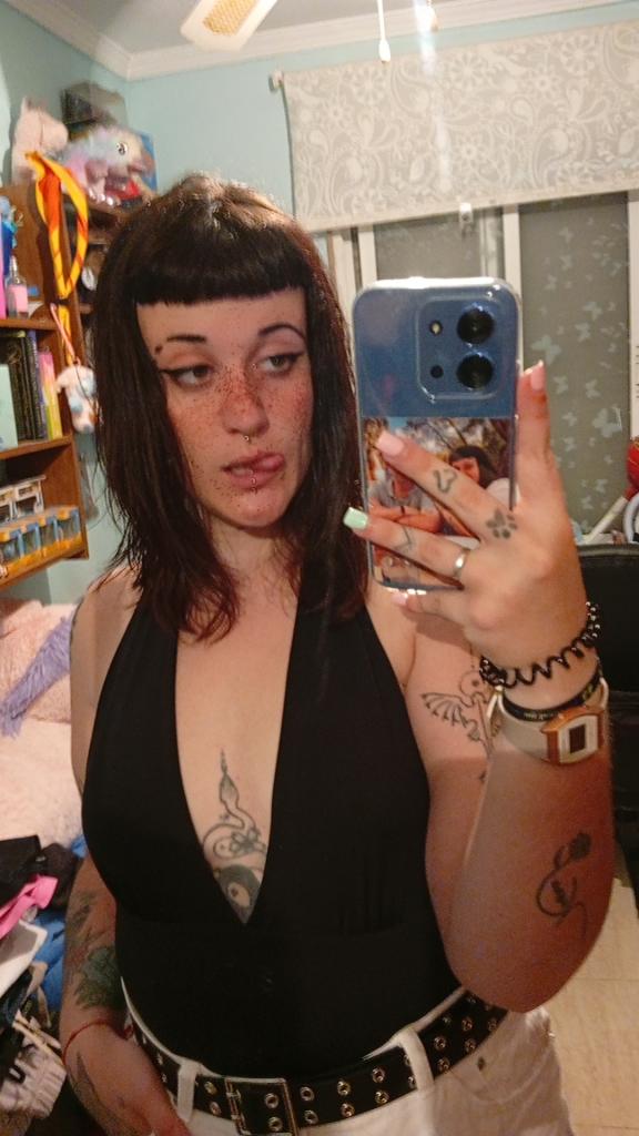 601864738: Chica busca chico en Murcia