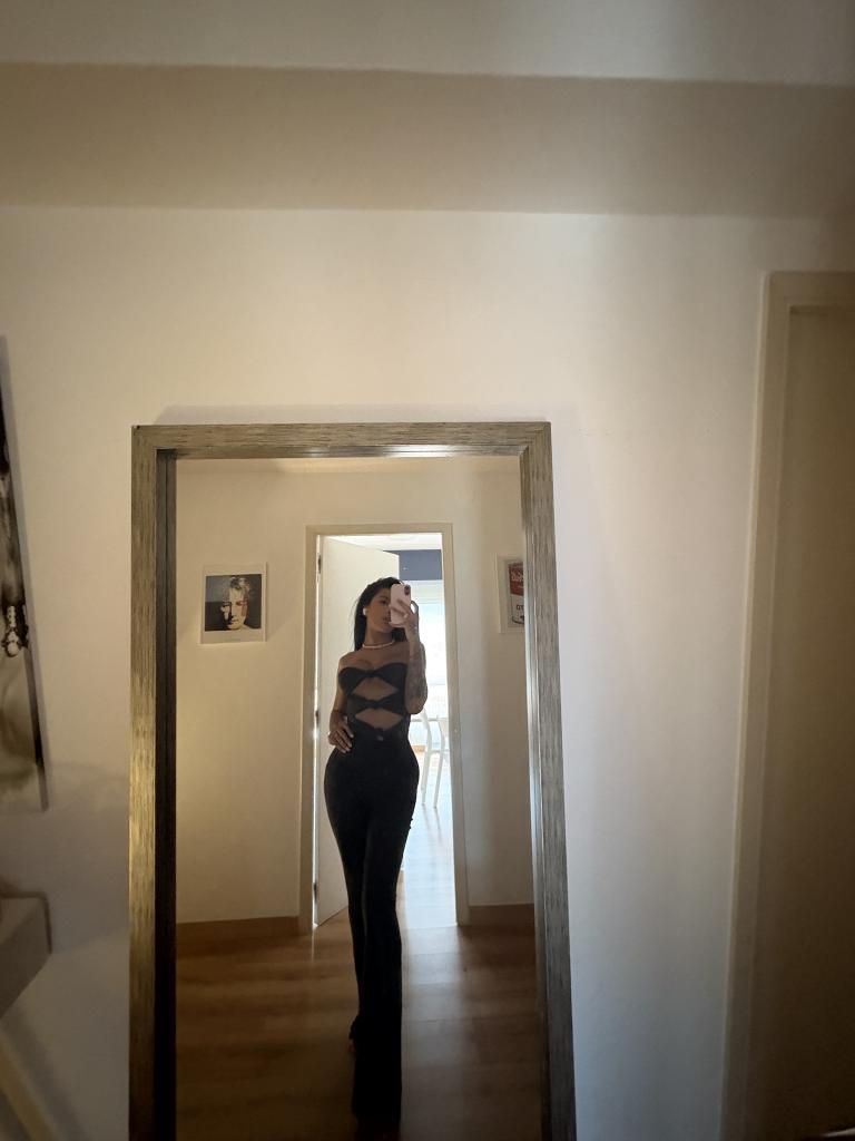 613945263: Travesti en Madrid