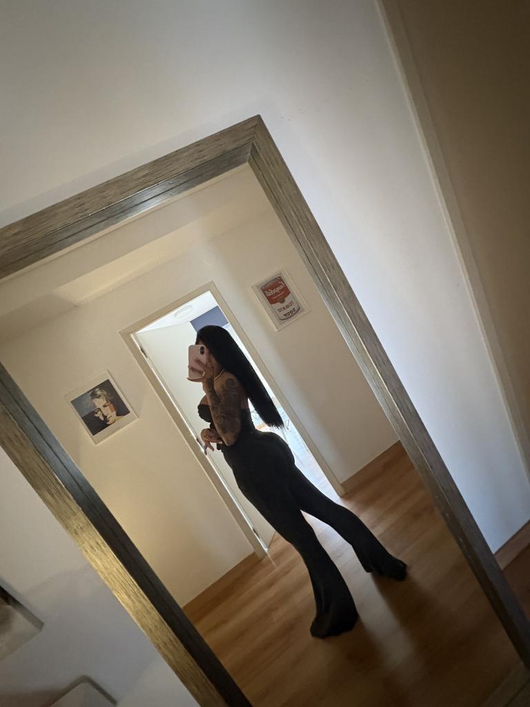 613945263: Transexual en Madrid