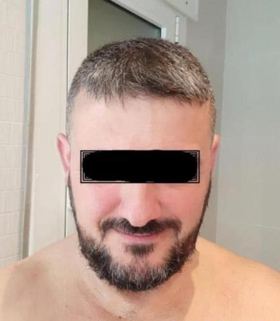 627811196: Chico busca chica en Barcelona