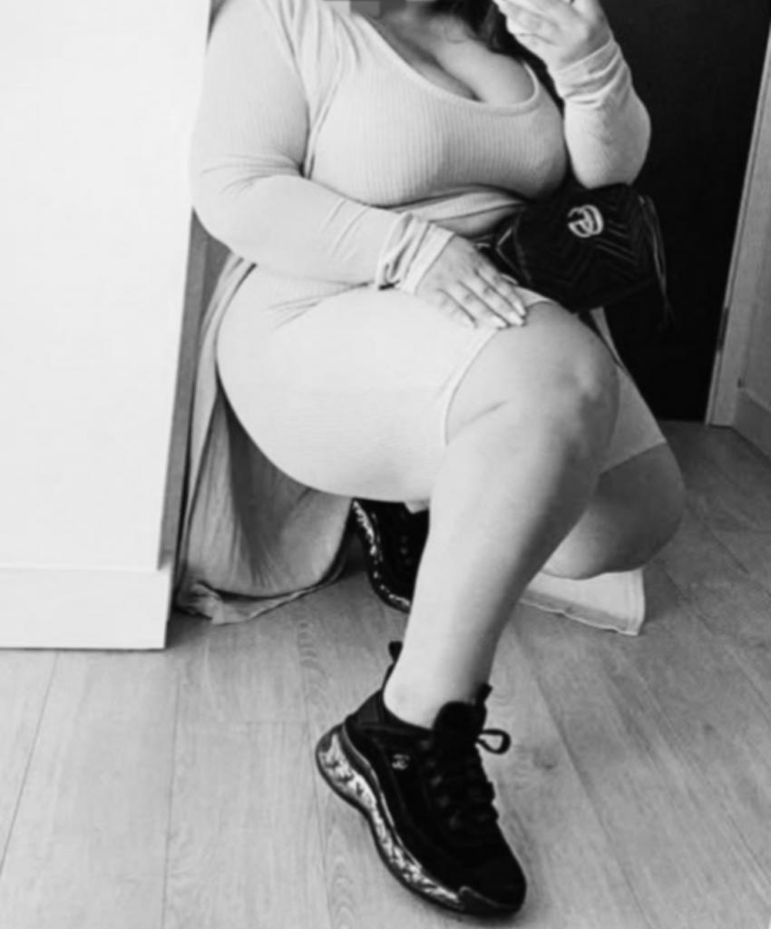 691254586: Chica busca chico en Sevilla