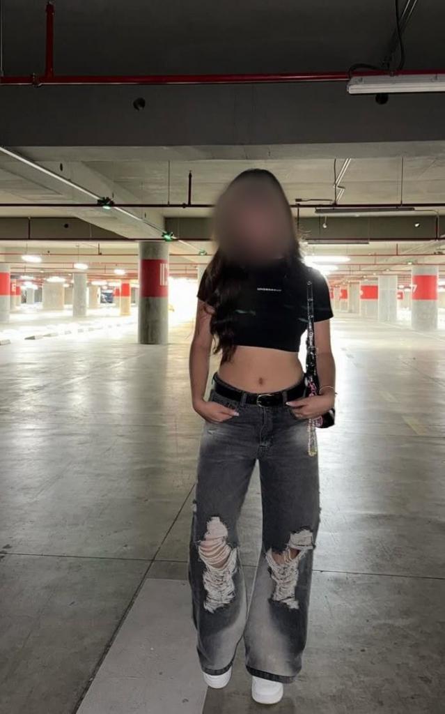 607340349: Chica busca chico en Mallorca