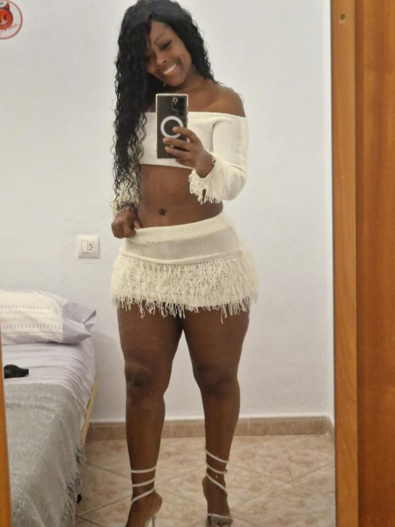 672850006: Chica busca chico en Sevilla