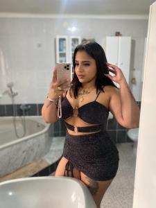 643617802: Chica busca chico en Zaragoza