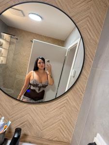 664489169: Chica busca chico en Ceuta