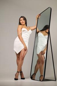 607331000: Chica busca chico en Granada