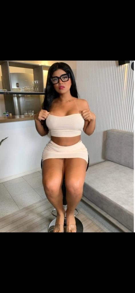 667891530: Chica busca chico en Tarragona