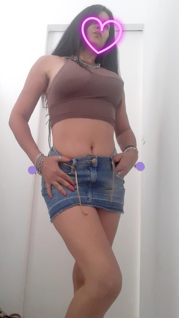 611357842: Chica busca chico en Murcia