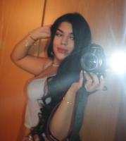 643749640: Chica busca chico en Barcelona