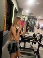 607522036: Chica busca chico en Granada