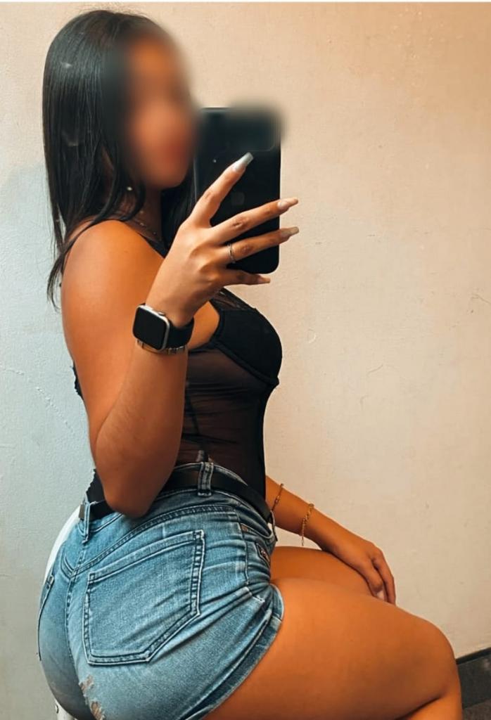 642161491: Chica busca chico en Madrid