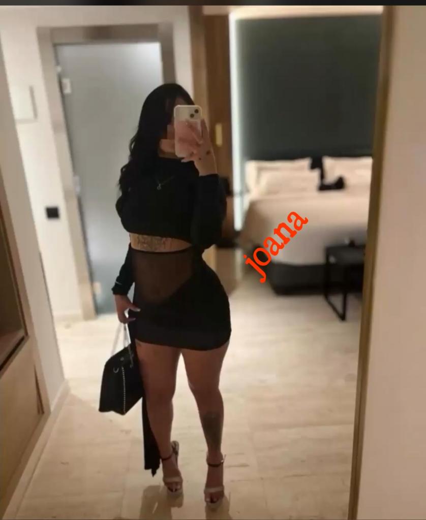 722334380: Chica busca chico en Barcelona