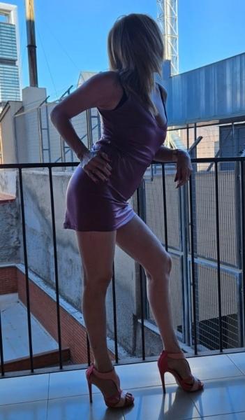 625089152: Chica busca chico en Madrid