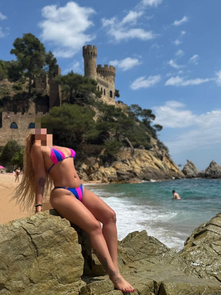 602002333: Chica busca chico en Gerona