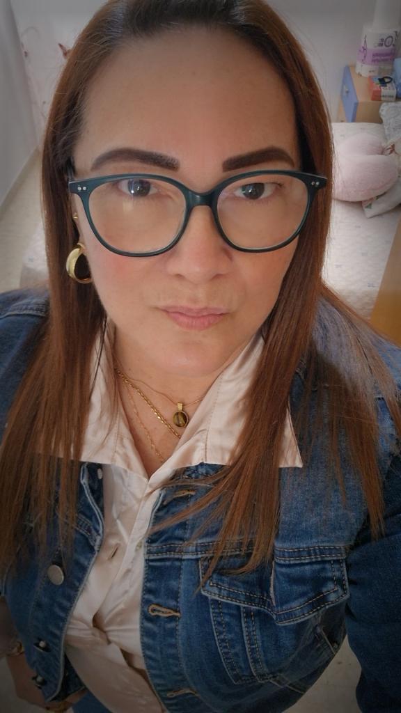 Chica busca chico en Huelva: 