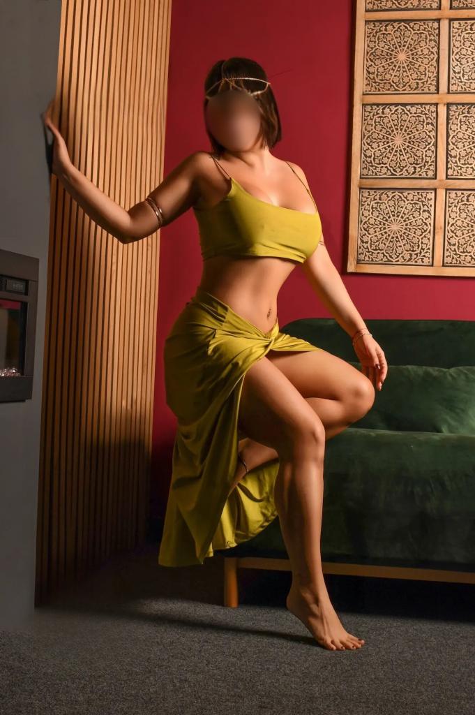 Chica busca chico en Barcelona: Chica busca chico