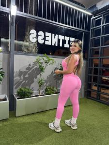 615574677: Chica busca chico en Tenerife