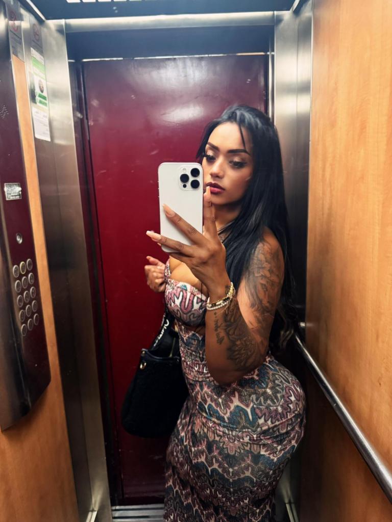 641547642: Chica busca chico en Madrid