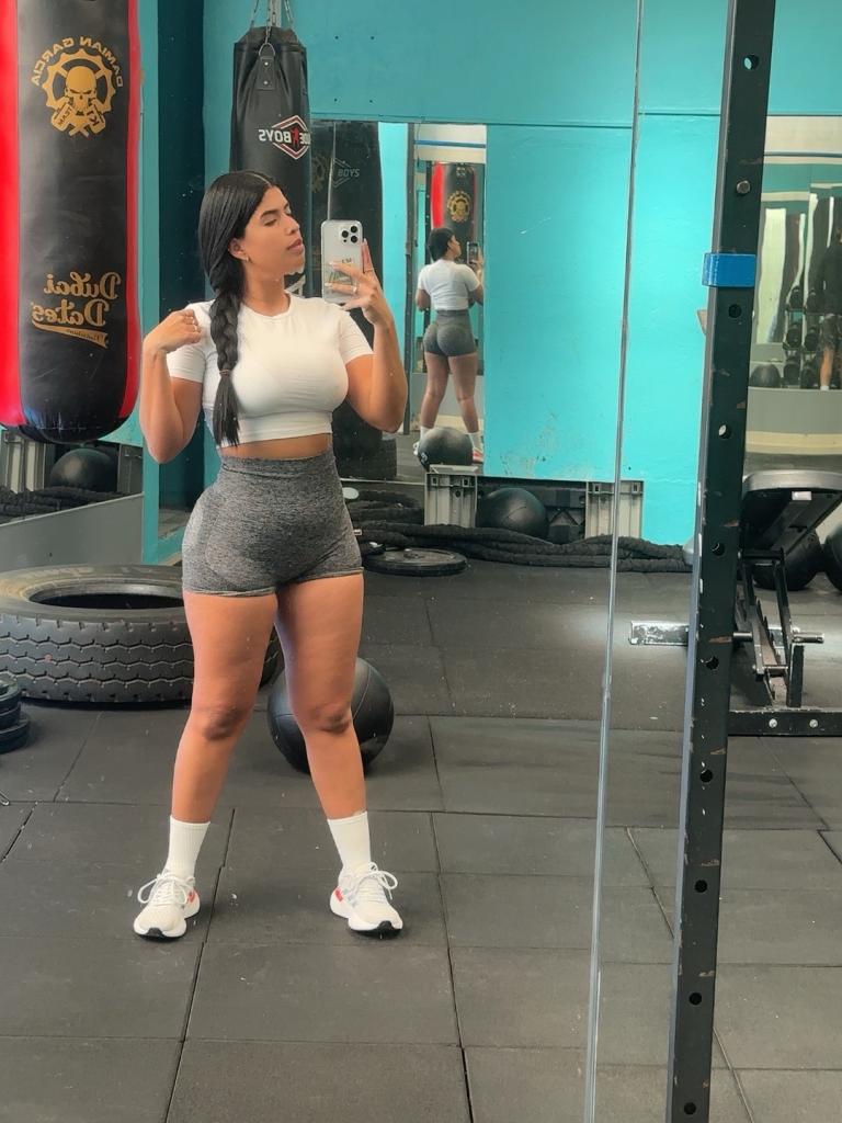 Chica busca chico en Mallorca: 