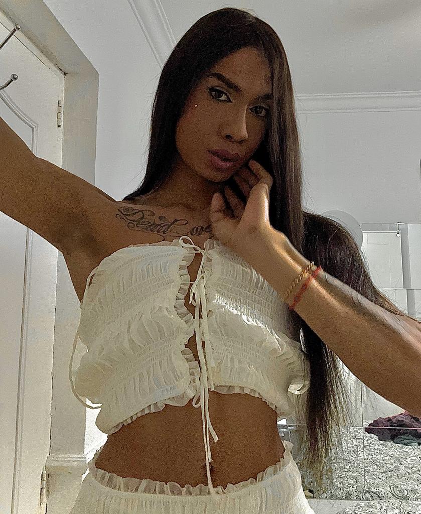 663403956: Travesti en Mallorca