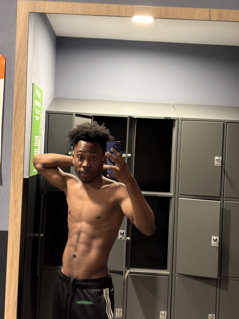 Chico busca chica en Barcelona: 