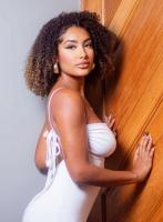 699330350: Chica busca chico en Málaga