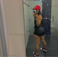 634693185: Chica busca chico en Sevilla