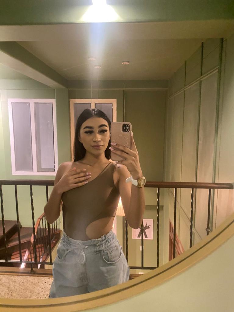 667042125: Chica busca chico en Asturias