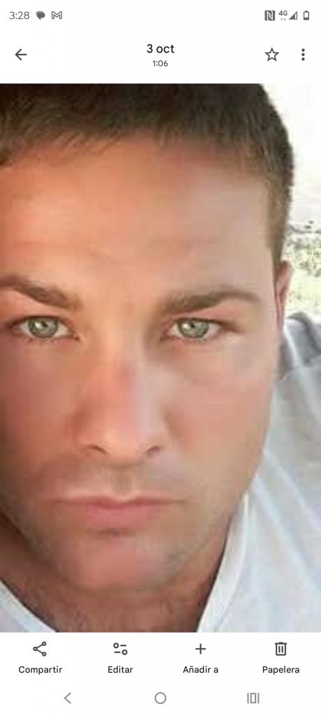 Chico busca chica en Valencia: 