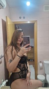 647936882: Chica busca chico en Madrid