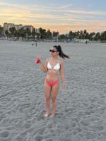 663077552: Chica busca chico en Málaga