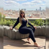 611326210: Chica busca chico en Barcelona