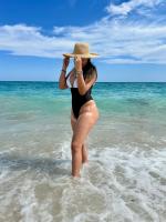 614645151: Chica busca chico en Málaga