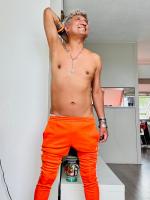 608259318: Chico busca chica en Barcelona