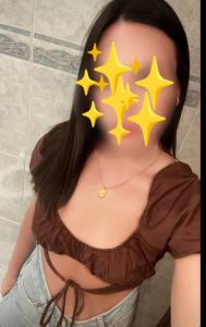 674974319: Chica busca chico en Madrid