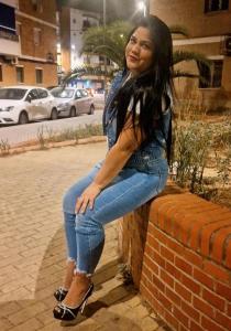 631927811: Chica busca chico en Ciudad Real