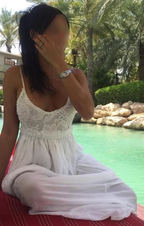 658597620: Chica busca chico en Málaga