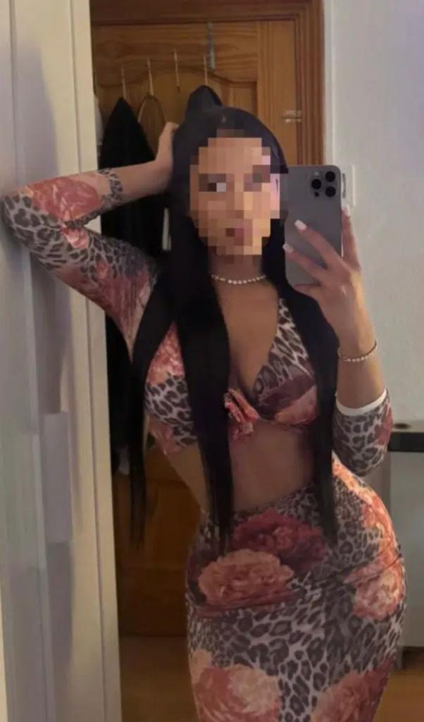 632537334: Chica busca chico en La Rioja