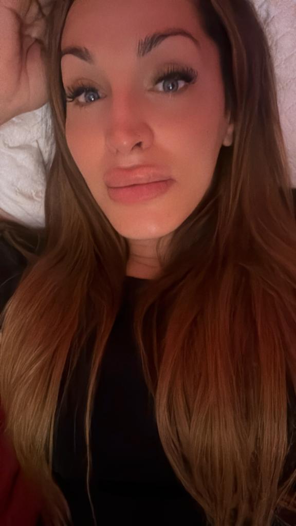 632221246: Chica busca chico en Barcelona