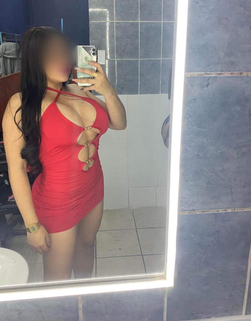 631750108: Chica busca chico en Ciudad Real