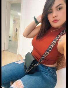 613617049: Chica busca chico en Tenerife