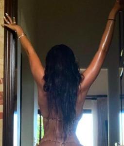 742068172: Chica busca chico en Málaga