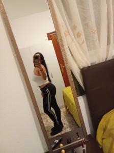 614767445: Chica busca chico en Murcia
