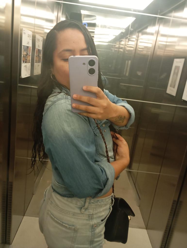 612289421: Chica busca chico en Mallorca