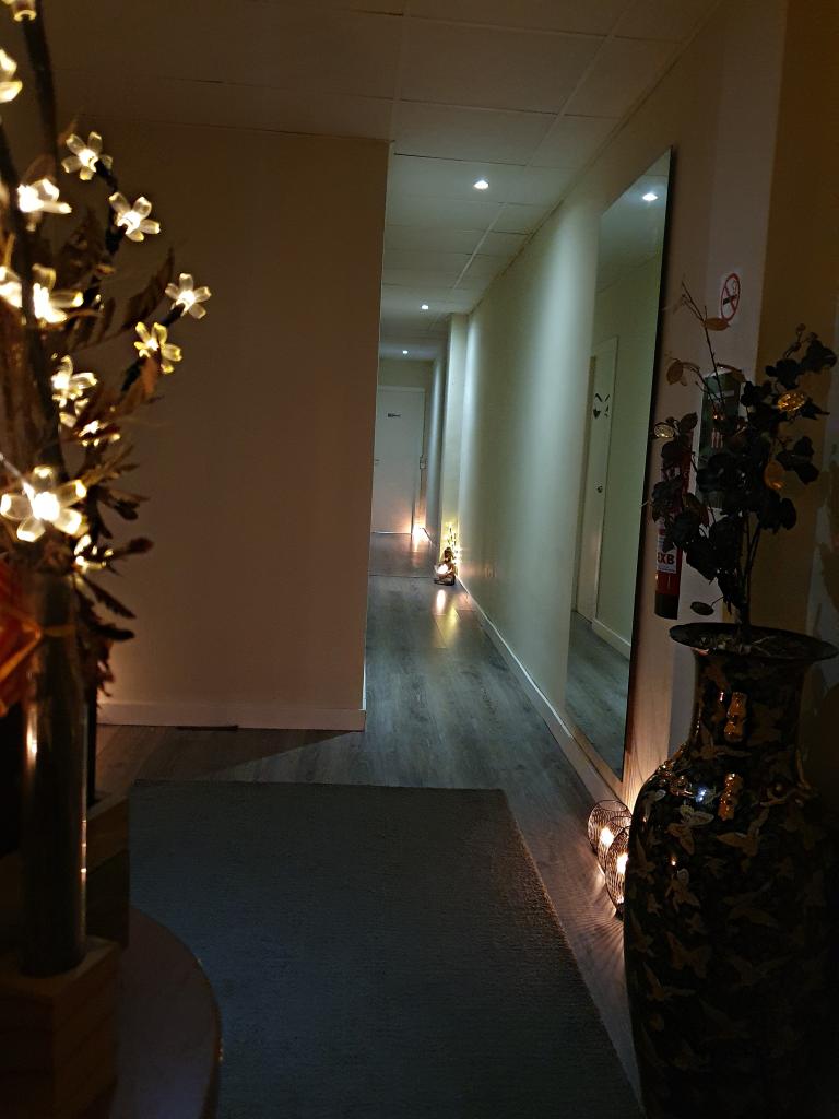 Chica busca chico en Barcelona: 